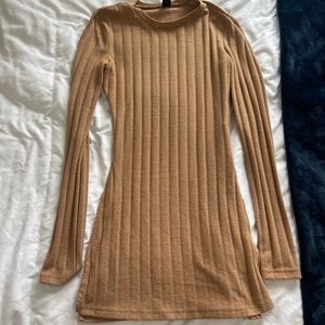 LIKE NEW size XS womens Top.